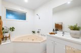 https://images.listonce.com.au/custom/160x/listings/375-springfield-road-nunawading-vic-3131/029/01954029_img_08.jpg?H-HgbnzozIA