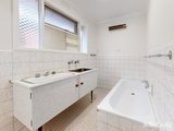 https://images.listonce.com.au/custom/160x/listings/377-alfred-street-kew-vic-3101/370/01916370_img_08.jpg?4em0r1P4hms