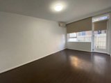 https://images.listonce.com.au/custom/160x/listings/377-edgar-street-north-glen-iris-vic-3146/640/01934640_img_04.jpg?vQT3O0gPkY0