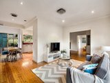 https://images.listonce.com.au/custom/160x/listings/377-pascoe-vale-road-strathmore-vic-3041/696/00847696_img_02.jpg?e-DBLeKr_aw