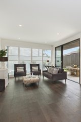 https://images.listonce.com.au/custom/160x/listings/377c-estella-street-glen-iris-vic-3146/905/00340905_img_07.jpg?kPwKPOMyUOs