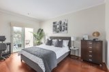 https://images.listonce.com.au/custom/160x/listings/378-auburn-road-hawthorn-vic-3122/537/00939537_img_06.jpg?HQ3yexozgfM