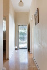 https://images.listonce.com.au/custom/160x/listings/378-clarke-street-northcote-vic-3070/109/00769109_img_02.jpg?jZj9bPH0gXw