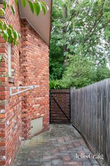 https://images.listonce.com.au/custom/160x/listings/378-franklin-street-eltham-vic-3095/311/01814311_img_14.jpg?ozU-w0zKze8