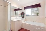 https://images.listonce.com.au/custom/160x/listings/378a-maroondah-highway-croydon-vic-3136/081/01844081_img_09.jpg?geNxGw8piNE