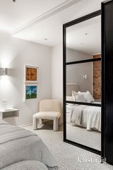https://images.listonce.com.au/custom/160x/listings/379-oxford-street-collingwood-vic-3066/099/01817099_img_16.jpg?i_rtF619t6U