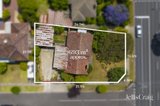 https://images.listonce.com.au/custom/160x/listings/379-stephensons-road-mount-waverley-vic-3149/379/01863379_img_02.jpg?D7bmkHYg-XM