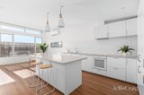 https://images.listonce.com.au/custom/160x/listings/379-the-esplanade-torquay-vic-3228/013/01752013_img_03.jpg?o70Vu6rnL_o