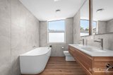 https://images.listonce.com.au/custom/160x/listings/379-the-esplanade-torquay-vic-3228/013/01752013_img_09.jpg?znDL6a0itGg