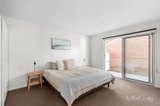 https://images.listonce.com.au/custom/160x/listings/379-the-esplanade-torquay-vic-3228/013/01752013_img_10.jpg?aUZn4ymRTJE