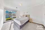 https://images.listonce.com.au/custom/160x/listings/379-yarra-street-heidelberg-vic-3084/051/01886051_img_09.jpg?yJzFyn79Qy0