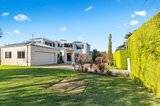 https://images.listonce.com.au/custom/160x/listings/3796-3798-point-nepean-road-portsea-vic-3944/038/01630038_img_02.jpg?7zX4K2FQfak