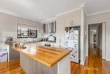 https://images.listonce.com.au/custom/160x/listings/37a-truman-street-south-kingsville-vic-3015/601/01751601_img_08.jpg?3fbIgUOMTn8