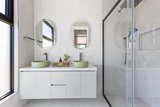 https://images.listonce.com.au/custom/160x/listings/37b-deakin-street-bentleigh-east-vic-3165/593/01931593_img_01.jpg?7HDufRxolDA