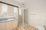 https://images.listonce.com.au/custom/160x/listings/38-allendale-road-croydon-vic-3136/124/01976124_img_05.jpg?6J9WrmxnL4o