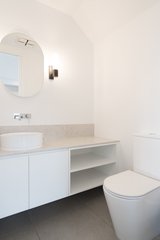 https://images.listonce.com.au/custom/160x/listings/38-anchor-place-safety-beach-vic-3936/123/01913123_img_24.jpg?nS25r_FCJMI