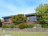 https://images.listonce.com.au/custom/160x/listings/38-barwon-boulevard-highton-vic-3216/993/01698993_img_10.jpg?o_FiJPRo8qA