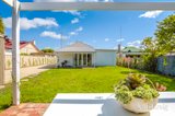 https://images.listonce.com.au/custom/160x/listings/38-bowen-street-kyneton-vic-3444/363/01939363_img_17.jpg?cm-42i9i8PQ