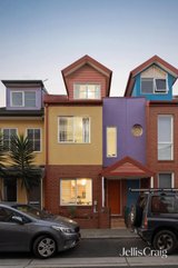 https://images.listonce.com.au/custom/160x/listings/38-brickworks-drive-brunswick-vic-3056/711/01985711_img_02.jpg?RBp26IKlvgA