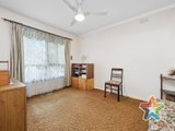 https://images.listonce.com.au/custom/160x/listings/38-broughton-avenue-croydon-vic-3136/550/01525550_img_08.jpg?ldBfFJ0mC0o