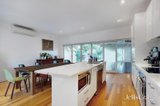 https://images.listonce.com.au/custom/160x/listings/38-daniell-place-kew-vic-3101/649/01830649_img_04.jpg?9b9aNG7WnxI