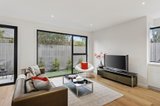 https://images.listonce.com.au/custom/160x/listings/38-deborah-avenue-bentleigh-east-vic-3165/307/00539307_img_05.jpg?IXHTKpj8Vi8