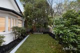 https://images.listonce.com.au/custom/160x/listings/38-dickens-street-elwood-vic-3184/850/01911850_img_14.jpg?PnMKifB1OBg