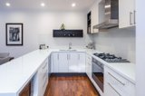 https://images.listonce.com.au/custom/160x/listings/38-draper-street-albert-park-vic-3206/102/01344102_img_04.jpg?OsFI-uOhn3M