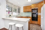 https://images.listonce.com.au/custom/160x/listings/38-dwyer-street-macleod-vic-3085/947/01579947_img_02.jpg?ph5ztLo2aRo