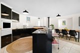 https://images.listonce.com.au/custom/160x/listings/38-east-street-daylesford-vic-3460/410/01947410_img_06.jpg?5uU53DgnqS0
