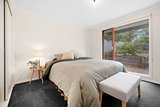 https://images.listonce.com.au/custom/160x/listings/38-east-street-daylesford-vic-3460/998/01643998_img_08.jpg?gAQC2QqhklI