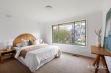 https://images.listonce.com.au/custom/160x/listings/38-elwers-street-watsonia-north-vic-3087/873/01923873_img_06.jpg?s1N27hkexWo
