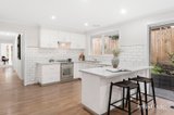 https://images.listonce.com.au/custom/160x/listings/38-eskdale-drive-croydon-hills-vic-3136/552/01751552_img_06.jpg?amN-ON62-Uo