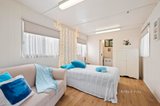 https://images.listonce.com.au/custom/160x/listings/38-glenwood-drive-croydon-vic-3136/633/01727633_img_09.jpg?Y0tgAQ6MrmY