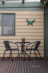 https://images.listonce.com.au/custom/160x/listings/38-glenwood-drive-croydon-vic-3136/633/01727633_img_17.jpg?sH2pN_5mMU8