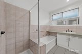 https://images.listonce.com.au/custom/160x/listings/38-green-gully-road-keilor-vic-3036/770/01933770_img_03.jpg?LumIXIU7ZhU