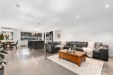 https://images.listonce.com.au/custom/160x/listings/38-ian-grove-mount-waverley-vic-3149/118/01975118_img_05.jpg?2FgZhRklH40