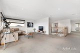 https://images.listonce.com.au/custom/160x/listings/38-ian-grove-mount-waverley-vic-3149/118/01975118_img_11.jpg?eKsddW4I1pY