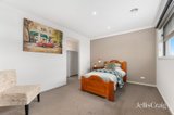 https://images.listonce.com.au/custom/160x/listings/38-ian-grove-mount-waverley-vic-3149/118/01975118_img_18.jpg?Vm6-Ho5Uuw8