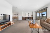 https://images.listonce.com.au/custom/160x/listings/38-ian-grove-mount-waverley-vic-3149/123/01975123_img_07.jpg?v_Gn1BWraAQ