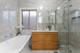 https://images.listonce.com.au/custom/160x/listings/38-jacqueline-road-mount-waverley-vic-3149/749/01274749_img_09.jpg?CjtBtpTxsnk