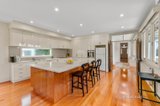 https://images.listonce.com.au/custom/160x/listings/38-johnston-street-newport-vic-3015/364/01611364_img_06.jpg?Dw4mGgTu7oI