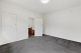 https://images.listonce.com.au/custom/160x/listings/38-kerferd-road-albert-park-vic-3206/739/01990739_img_08.jpg?_N1Bn6Defcc