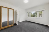 https://images.listonce.com.au/custom/160x/listings/38-kerferd-road-albert-park-vic-3206/739/01990739_img_09.jpg?vuXeNzpet1E