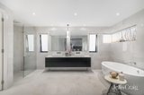 https://images.listonce.com.au/custom/160x/listings/38-kinlock-avenue-murrumbeena-vic-3163/481/01769481_img_19.jpg?_ebfxa4TudY