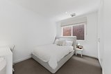 https://images.listonce.com.au/custom/160x/listings/38-leslie-street-richmond-vic-3121/637/01851637_img_09.jpg?fuHhAM-91dA