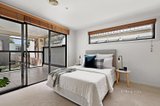 https://images.listonce.com.au/custom/160x/listings/38-little-curran-street-north-melbourne-vic-3051/227/01492227_img_10.jpg?Dz3Dp9Aa_k0