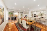 https://images.listonce.com.au/custom/160x/listings/38-martin-road-glen-iris-vic-3146/860/00411860_img_02.jpg?OBsbh98pMoA