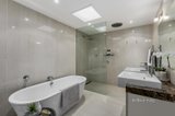 https://images.listonce.com.au/custom/160x/listings/38-myrtle-grove-blackburn-vic-3130/437/01304437_img_09.jpg?lrP-zecNF6A