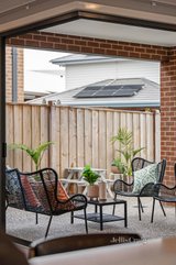 https://images.listonce.com.au/custom/160x/listings/38-parker-drive-lilydale-vic-3140/120/01739120_img_24.jpg?r0L6qflRLk8